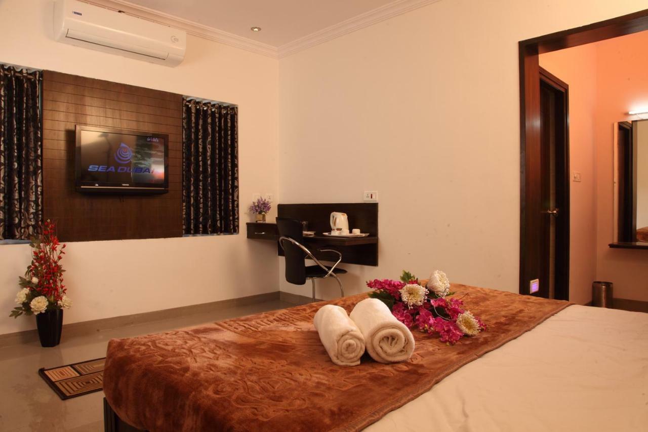 Hotel Vinay Residency Sindhnur Zewnętrze zdjęcie